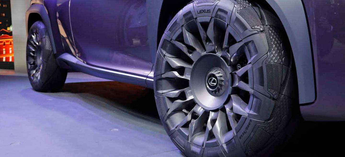 goodyear_lexus_ux_dm_1