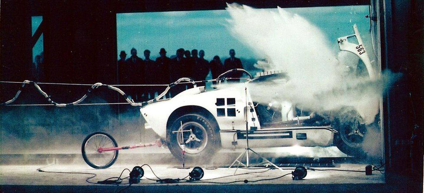 gt40-crash-tests-p