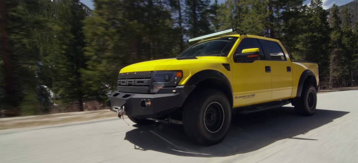 hennessey-velociraptor-2015-1440px