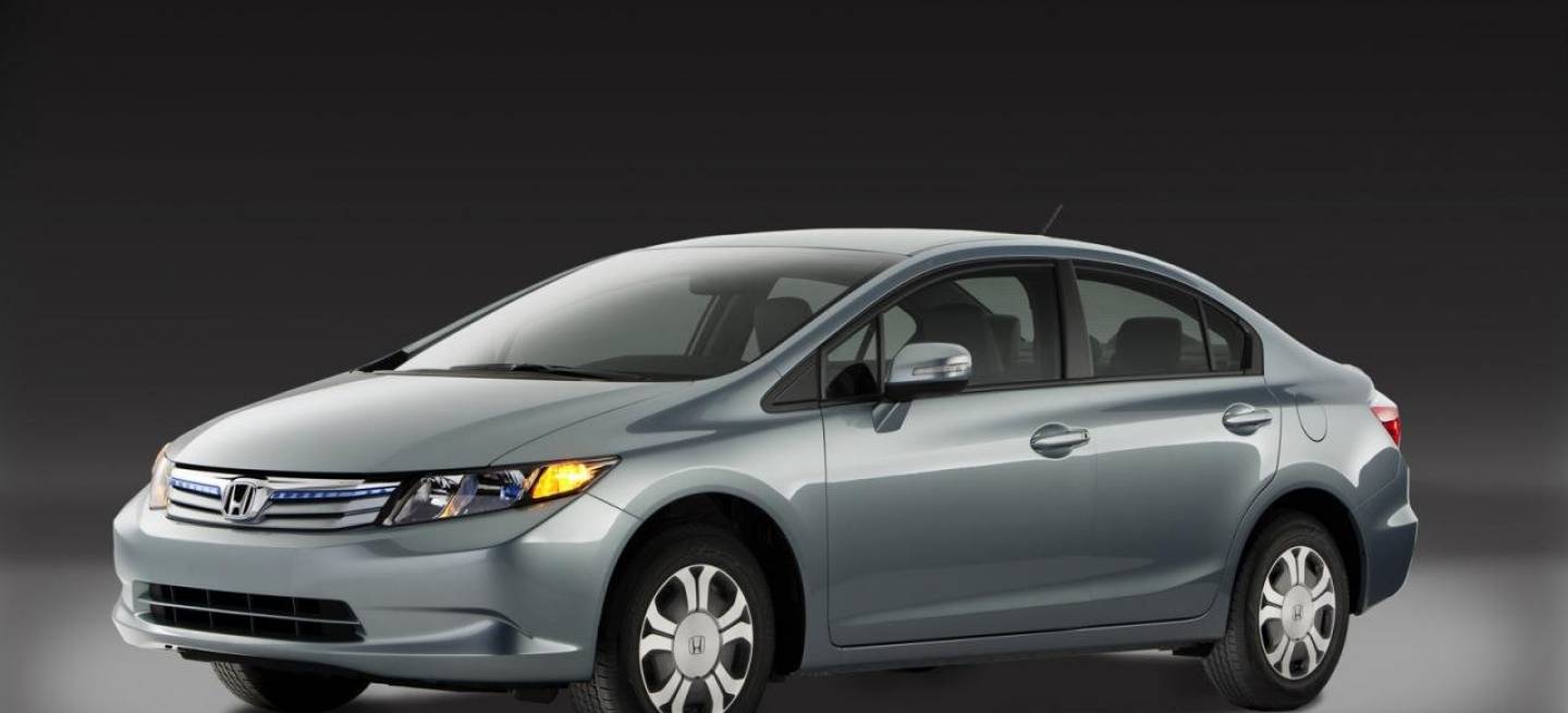 honda-civic-eeuu-2012-1
