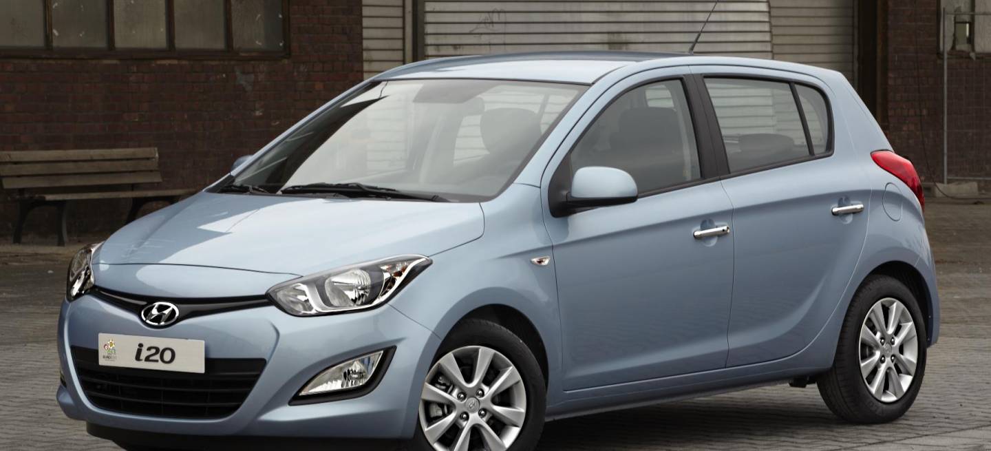 hyundai-i20-2012-1