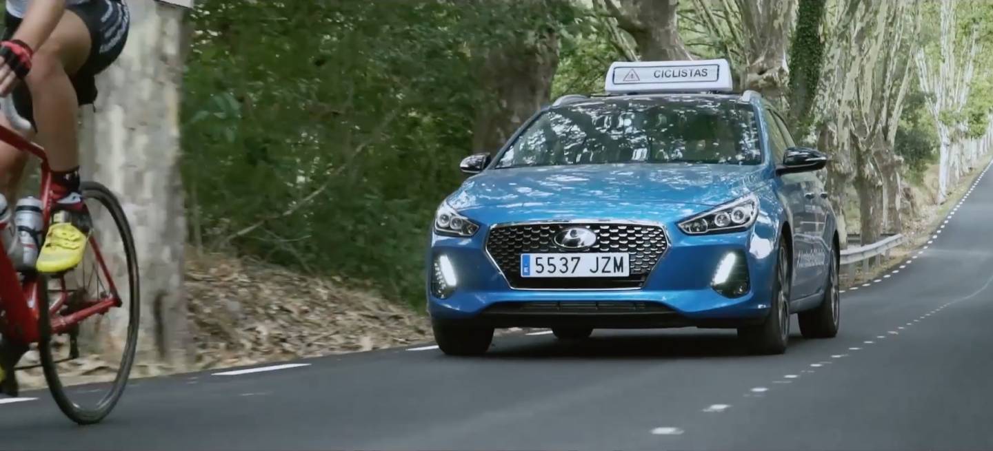 hyundai-i30-ciclistas-dm-portada-1