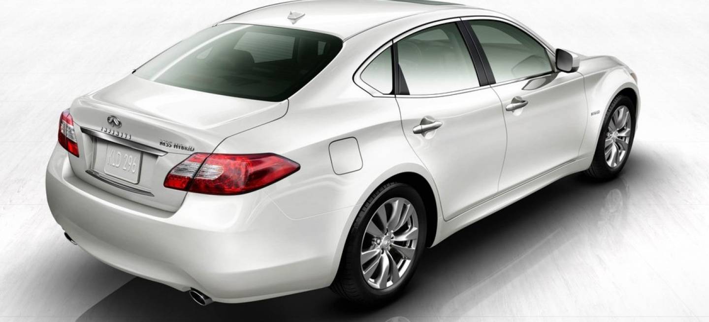 Infiniti M35 Hybrid