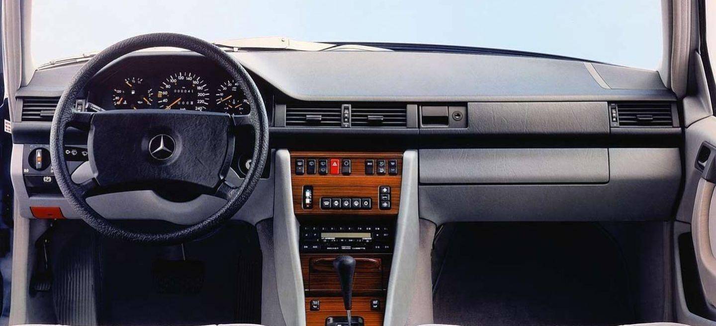 interior-mercedes-clase-e-p