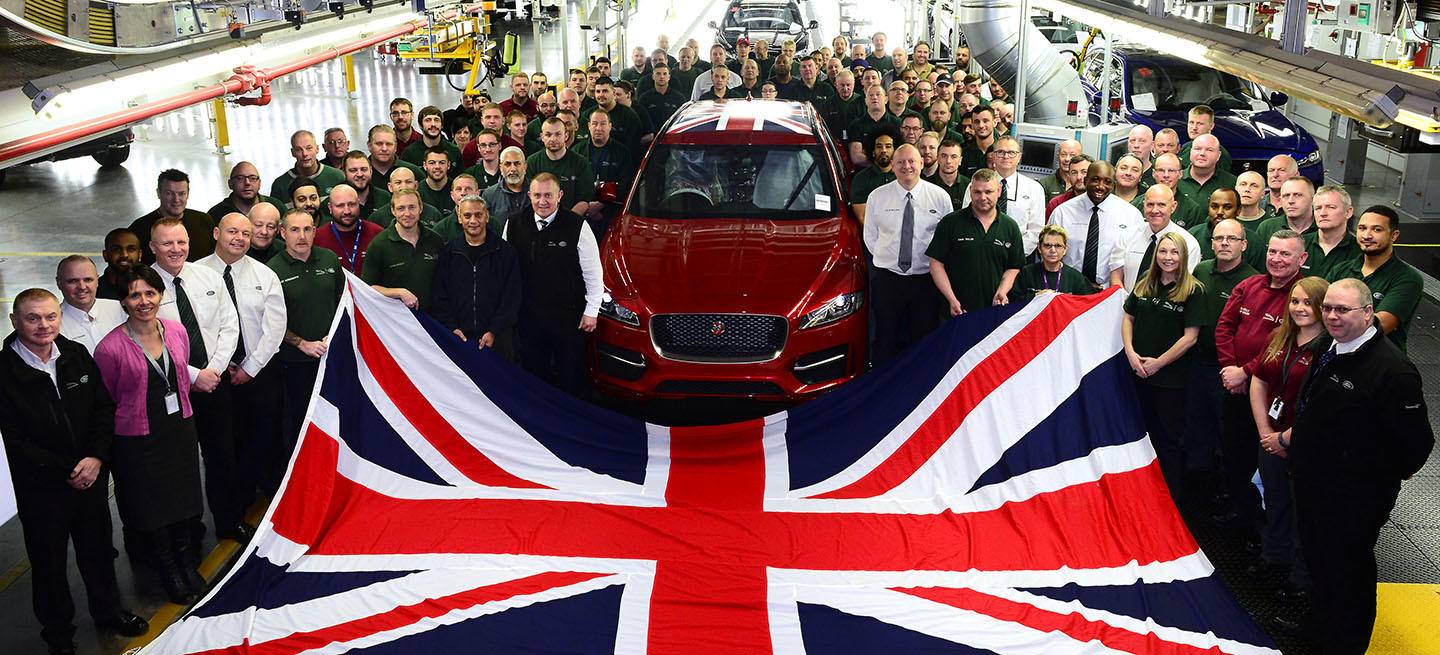 jaguar-e-pace-fabrica-austria-china-01