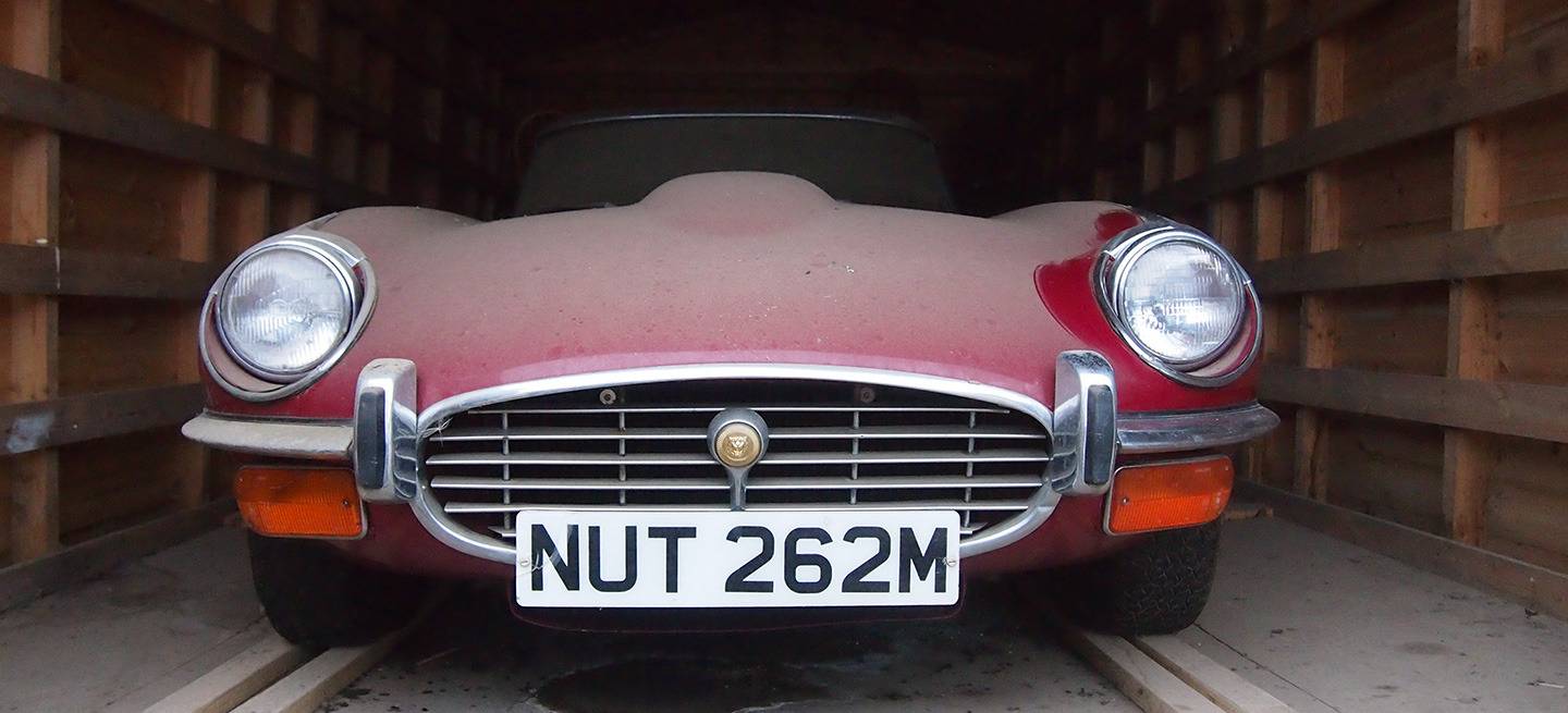 jaguar-e-type-v12-1973-01-1440px
