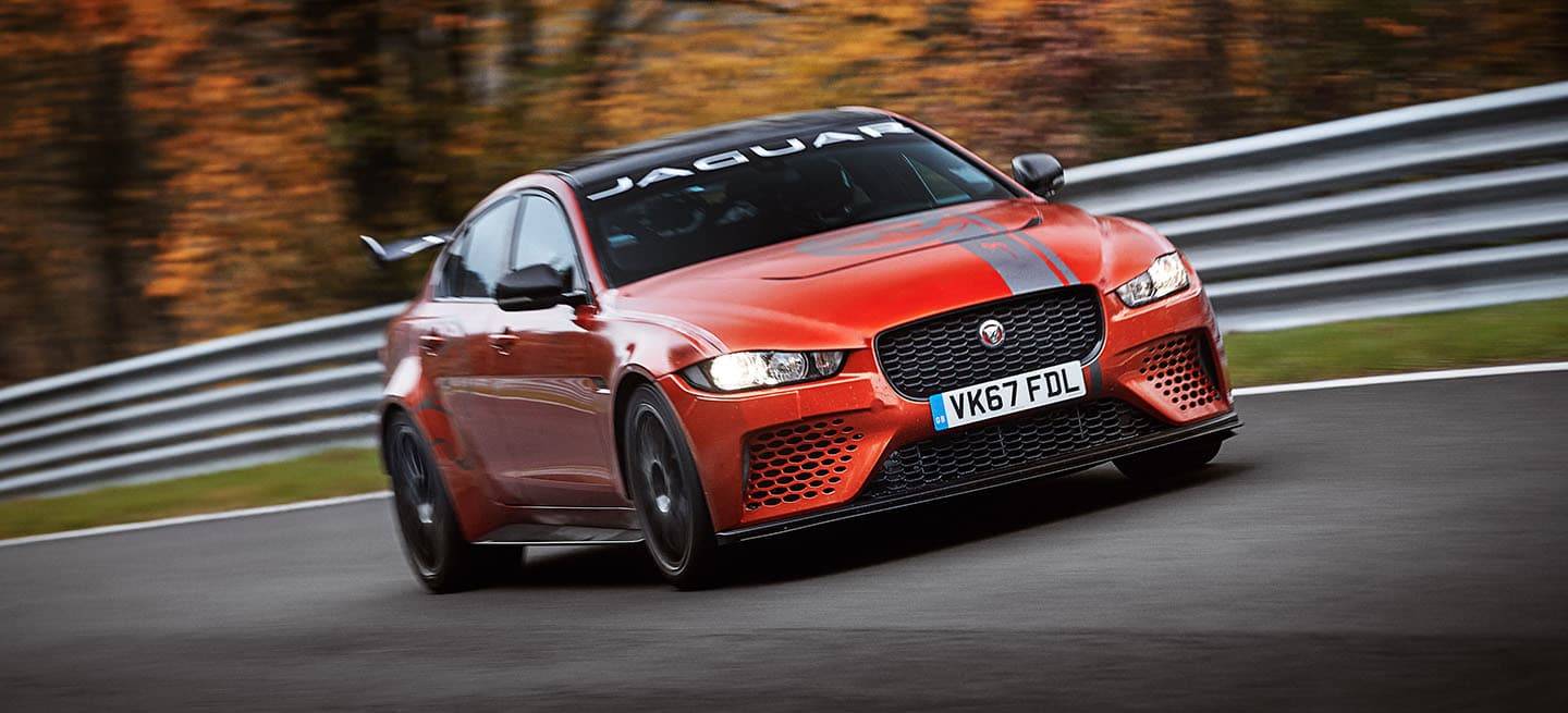 jaguar-xe-sv-project-8-record-nurburgring-01