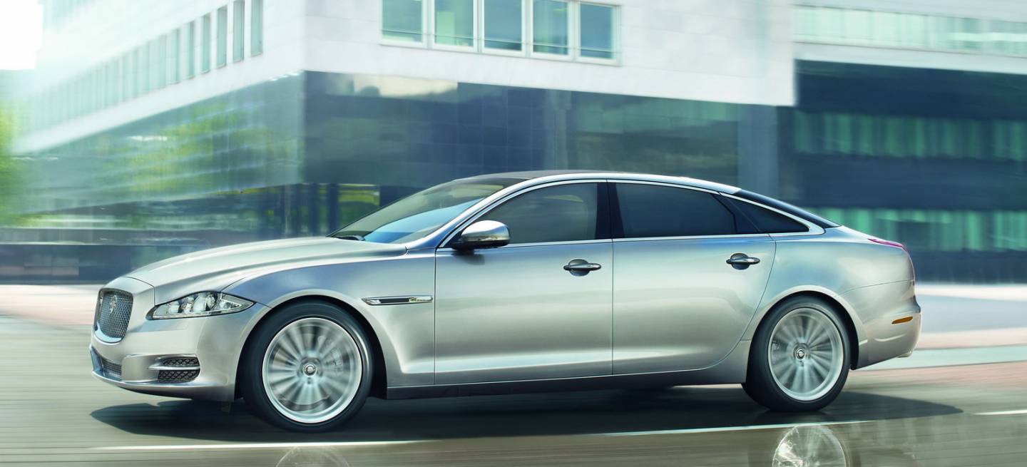 Jaguar XJ Sentinel