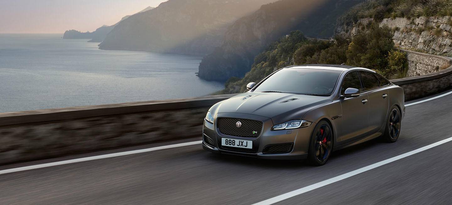 jaguar-xjr575-01