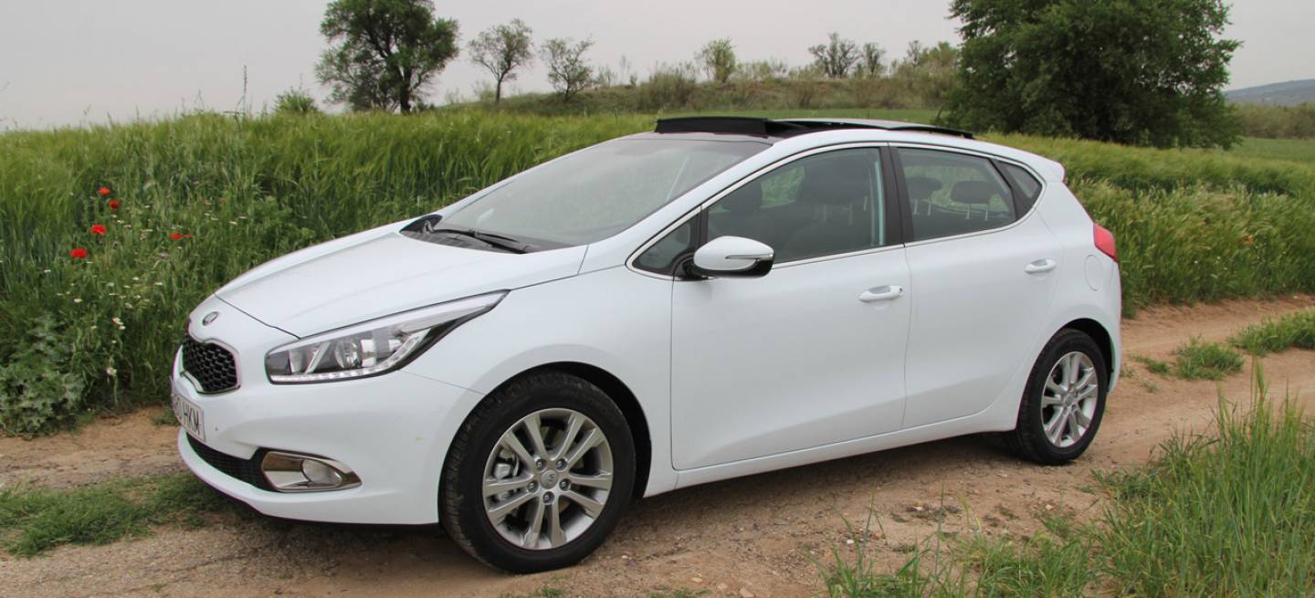 kia-ceed-2013-presentacion-prueba-madrid-exterior-11