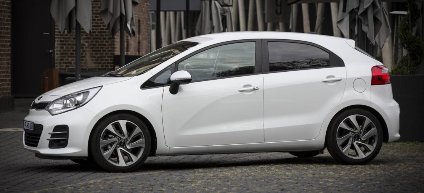 kia-rio-venga-2015-1