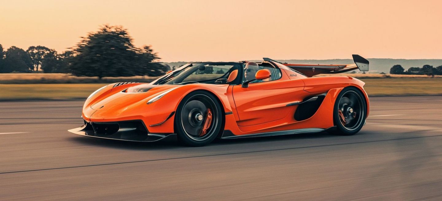 koenigsegg-jesko-prototipo-p_1440x655c.jpg