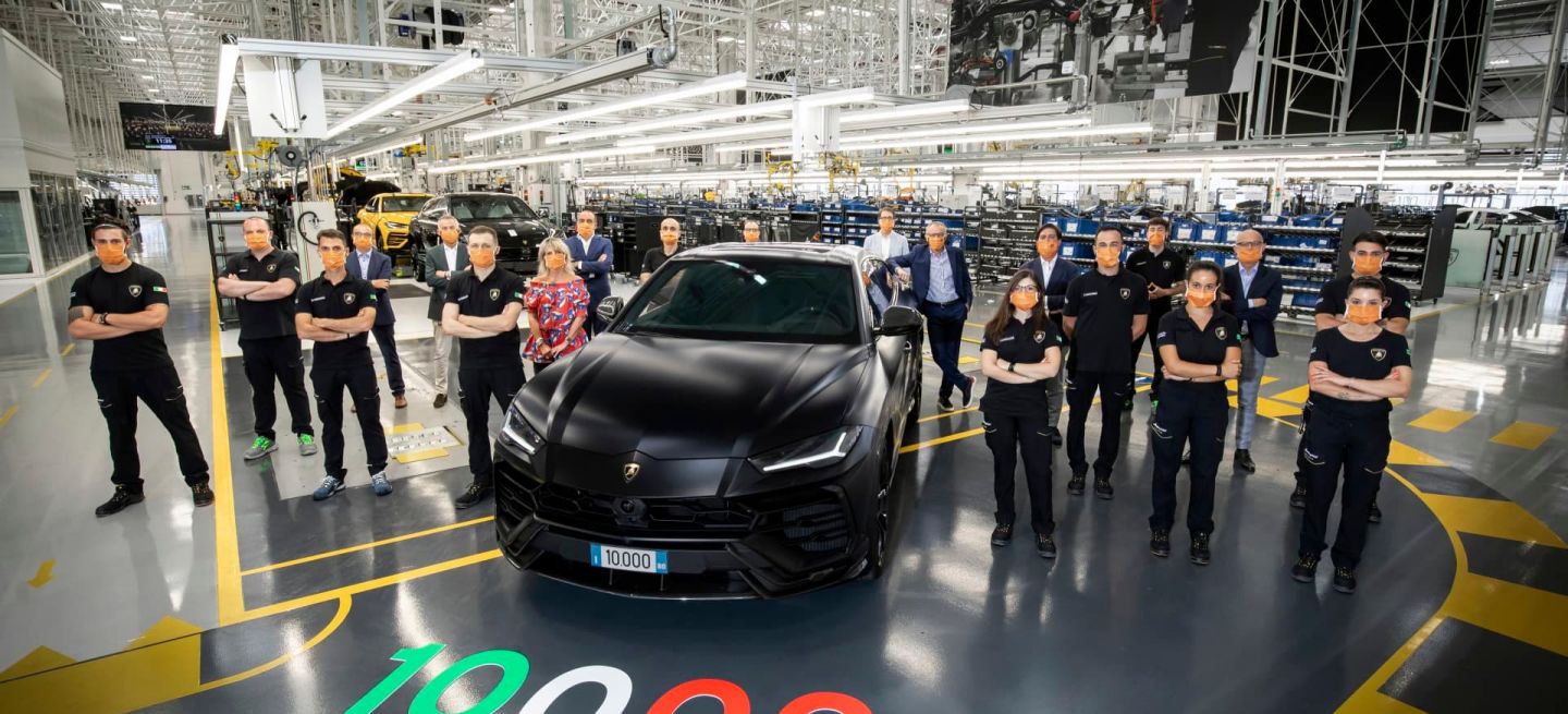 Lamborghini Urus 10000 Unidades 02 Lamborghini Urus 10000 Unidades 02