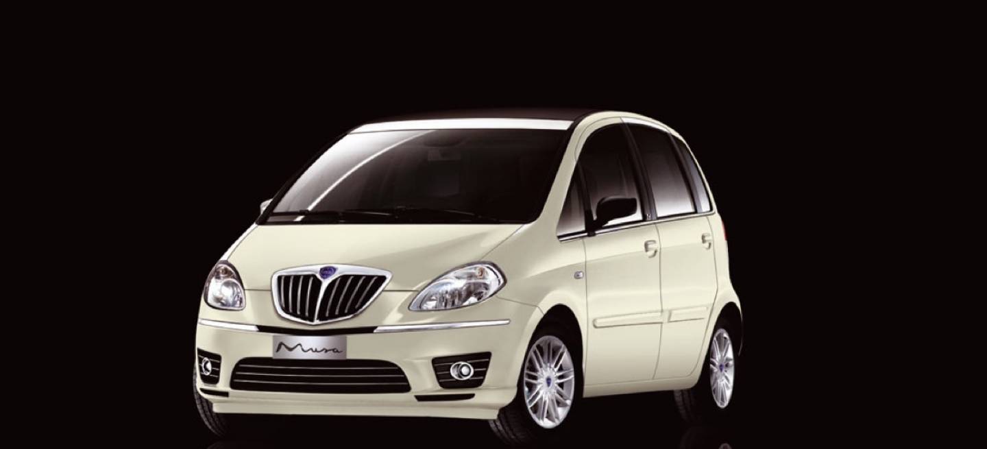 Lancia Musa Edición María García Estrada