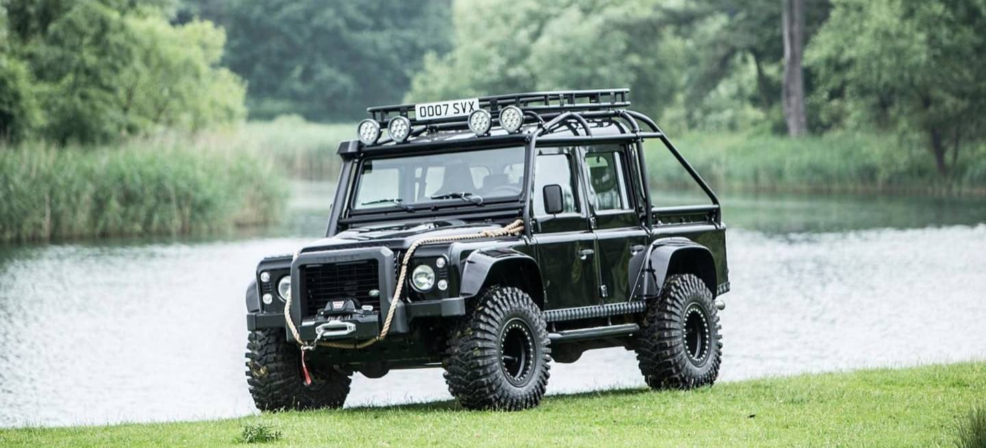 Land Rover Defender Svx James Bond Spectre 0618 021 Land Rover Defender Svx James Bond Spectre 0618 021