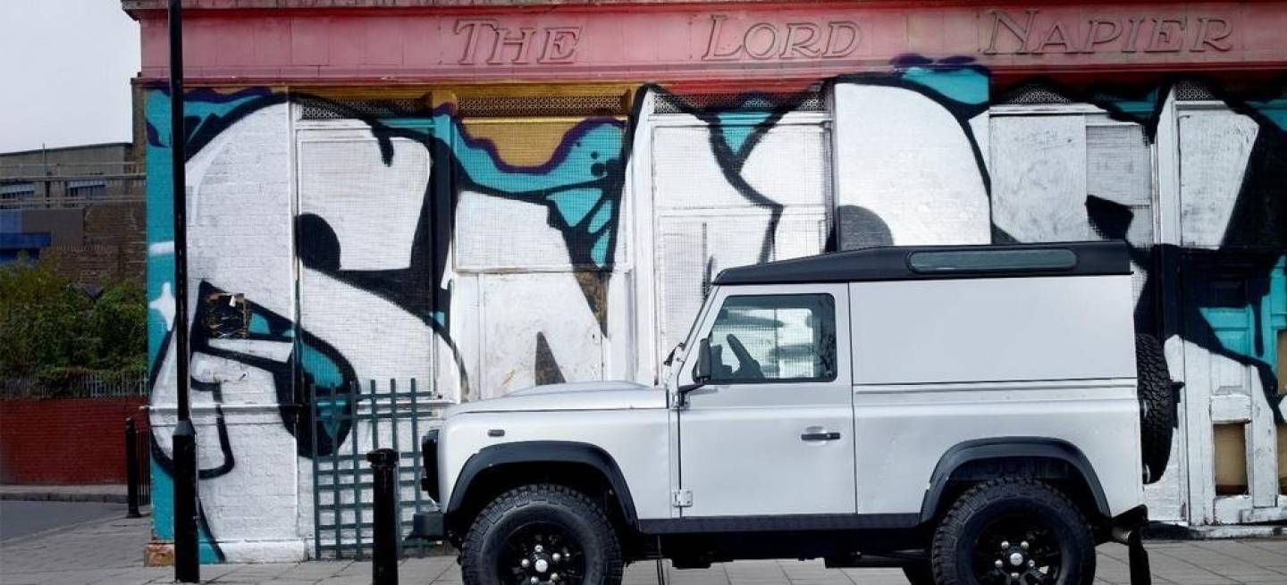 land-rover-defender-x-tech-1