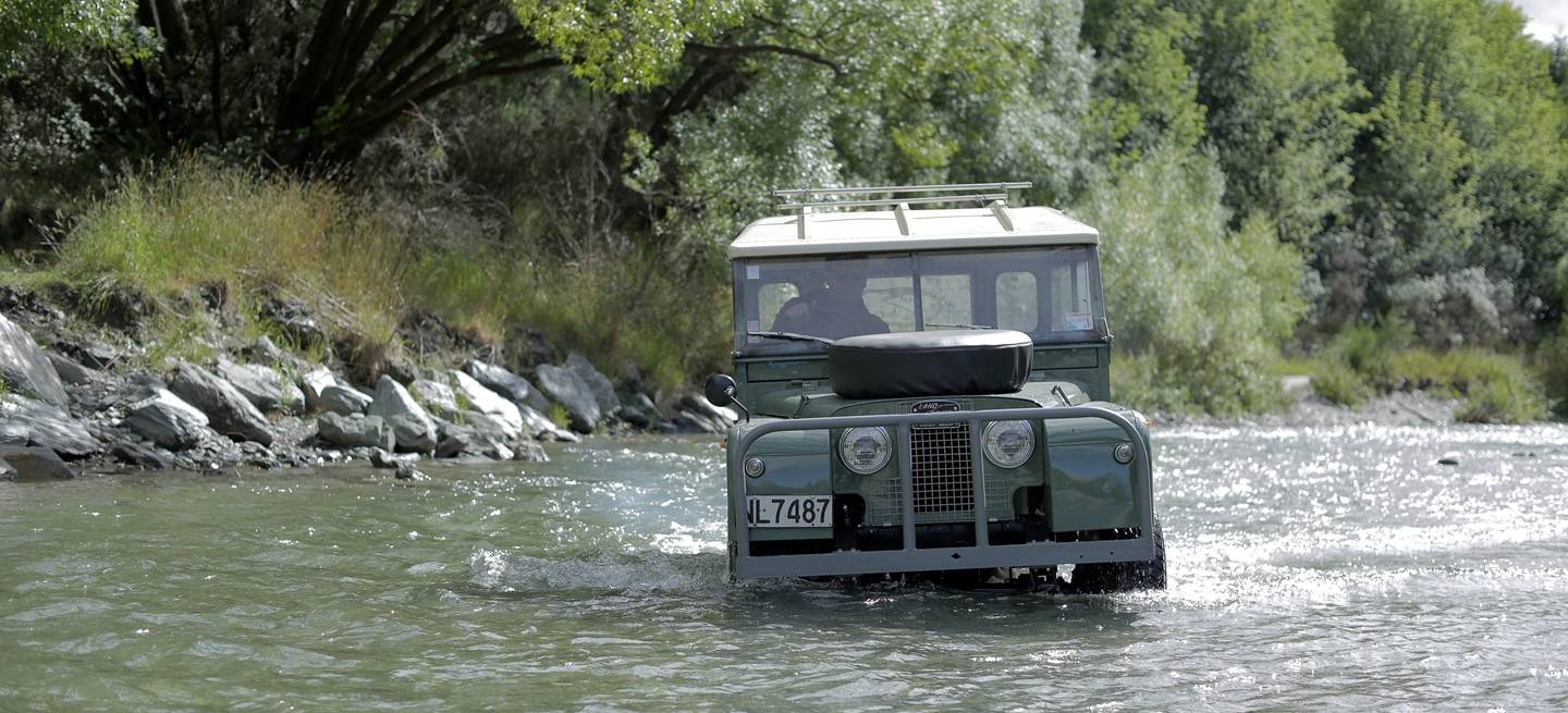 land-rover-heritage-060615-01