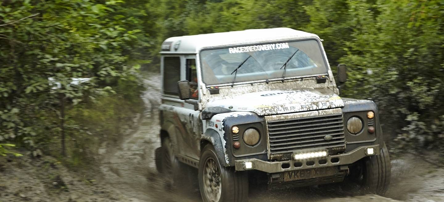 land-rover-svx-030515-04