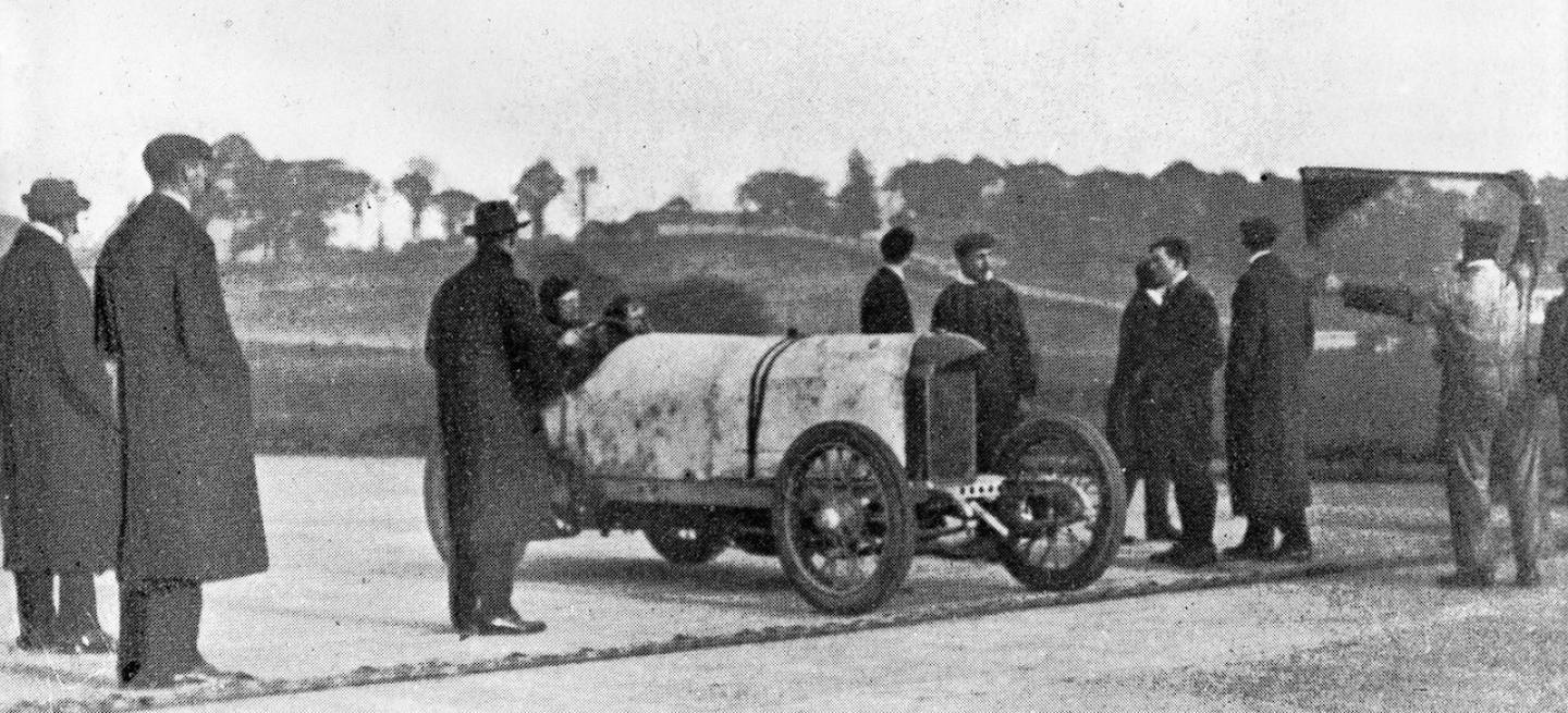 Récord de velocidad en 1909, Lightning Benz