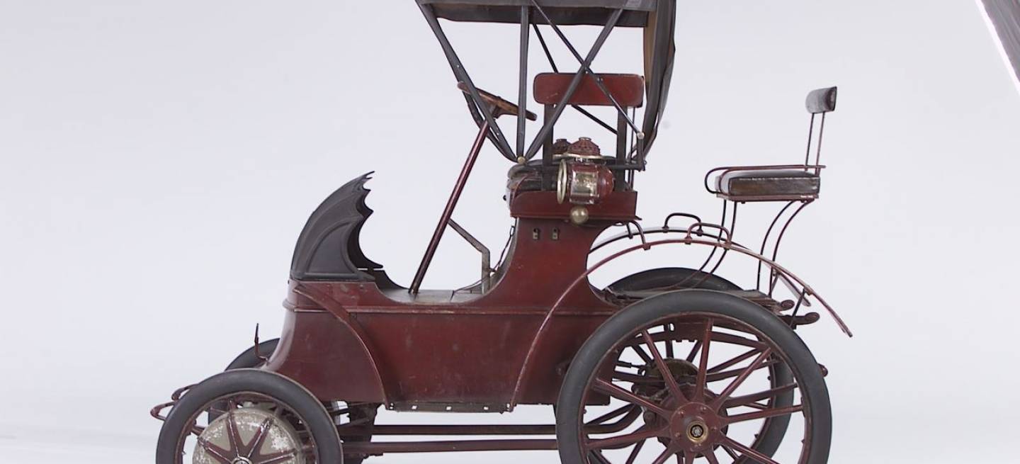 lohner-porsche-electromobile-1