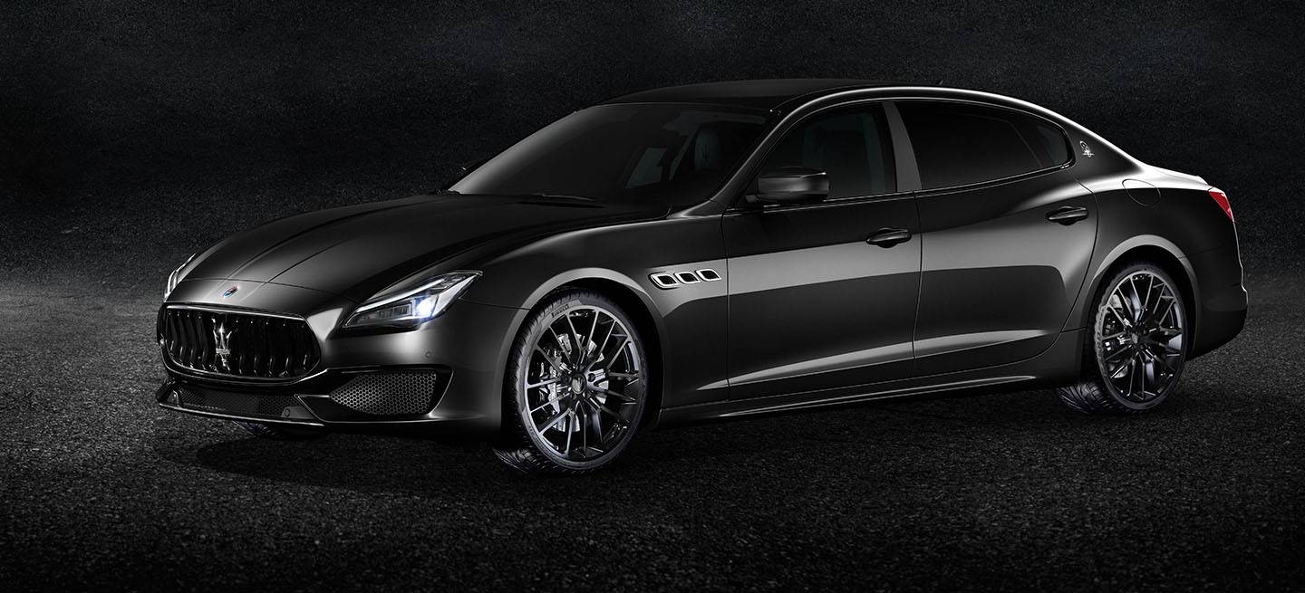 maserati_quattroporte_nerissimo_03_1440x655c.jpg