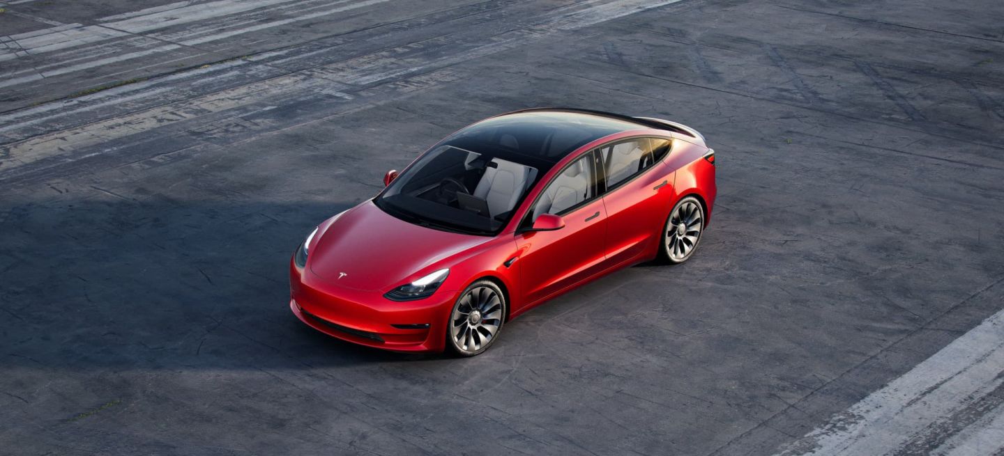 matriculaciones-septiembre-2021-tesla-model-3_1440x655c.jpg