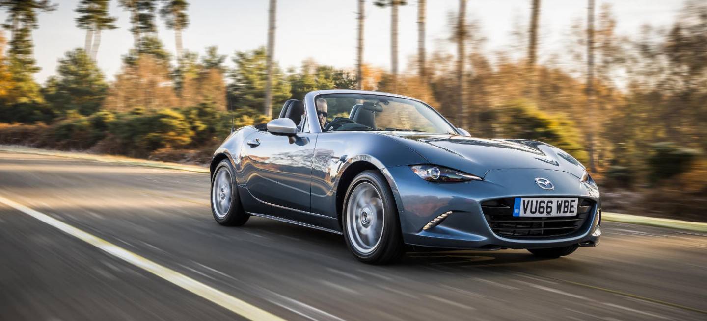 mazda-mx-5-arctic-dm-7