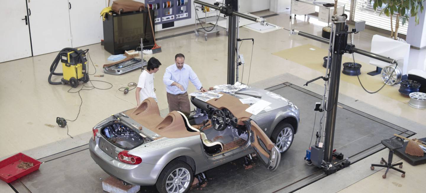 Cómo se construye el Mazda MX-5 Superlight Concept