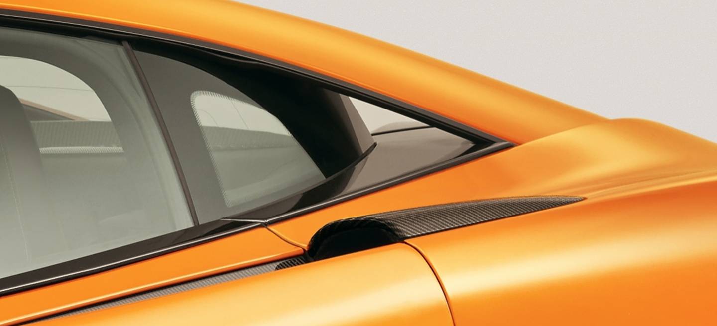 mclaren-570s-240315-001