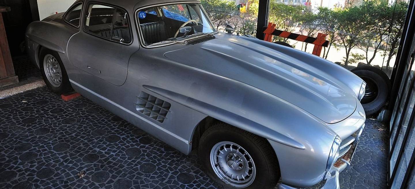 Un Mercedes 300 SL, nueve años sin moverse en Japón