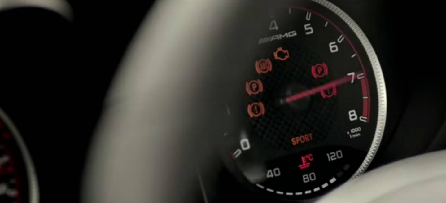 mercedes-amg-coupe-c-63-dm-adelanto-video