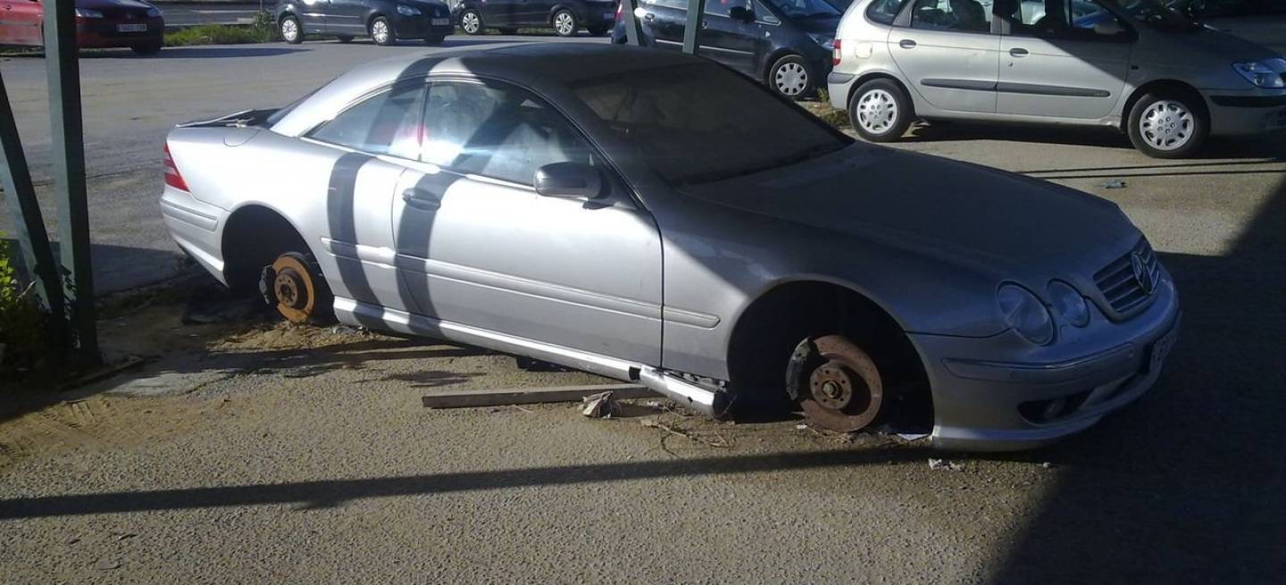 El triste destino de un Mercedes CL 55 AMG