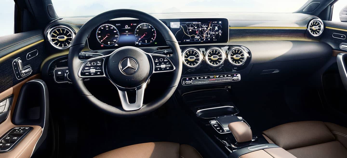 [Imagen: mercedes-clase-a-2018-interior-06_1440x655c.jpg]