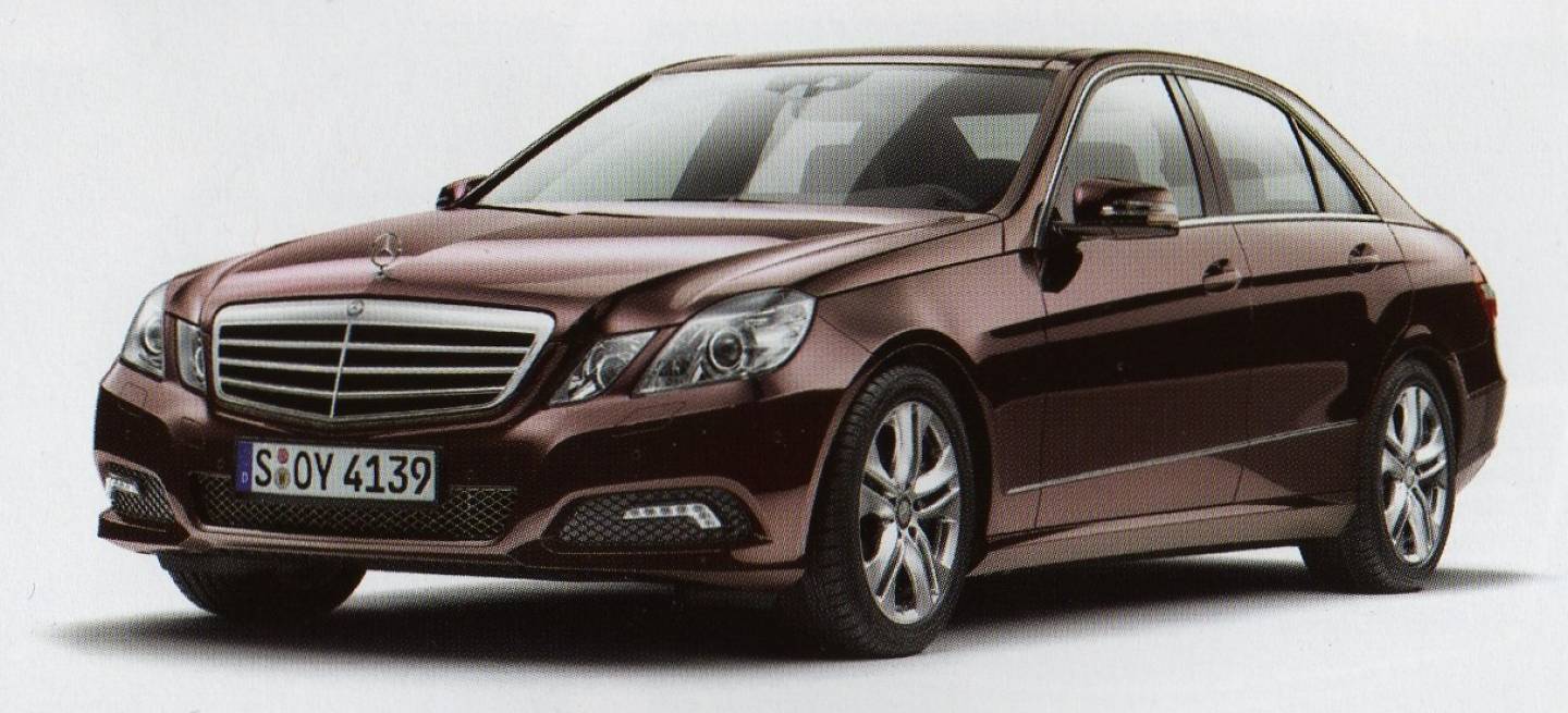 Mercedes Clase E 2010, folleto