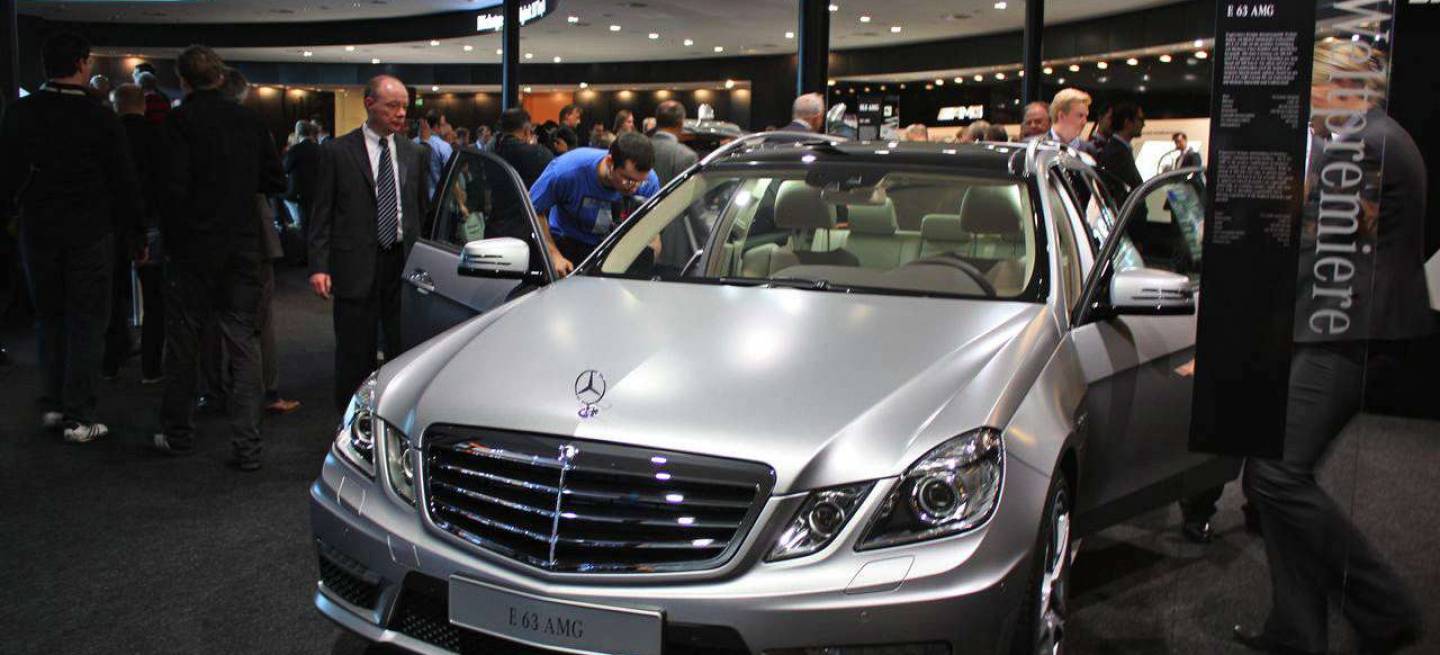 mercedes-e-63-amg-frankfurt-2009-1