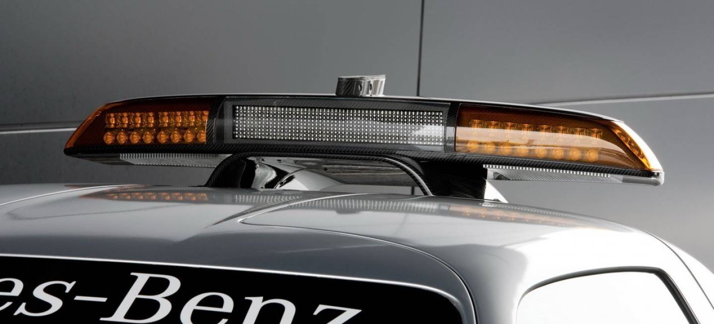 mercedes-sls-safety-car-1