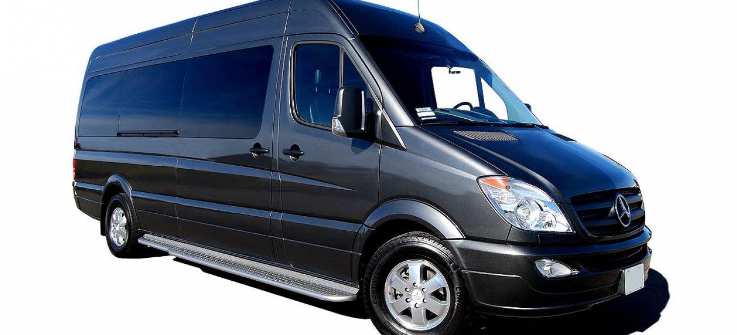 mercedes-sprinter-becker-jetvan-1