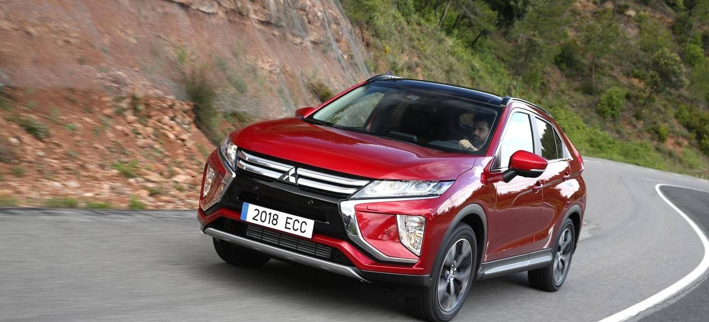 mitsubishi-eclipse-cross-ficha-1017-007