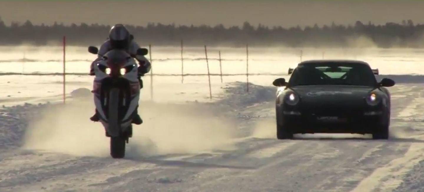 moto-hielo-porsche
