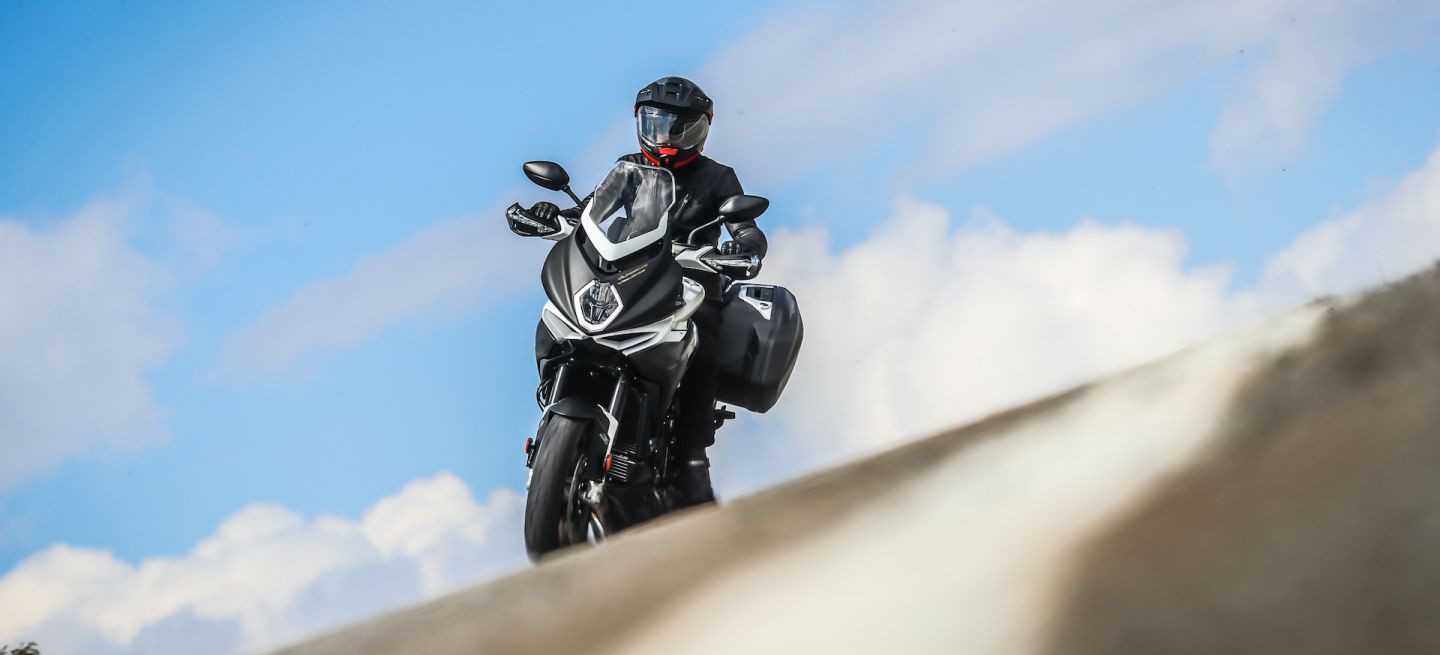 Moto Mv Agusta Turismo Veloce Curva Moto Mv Agusta Turismo Veloce Curva