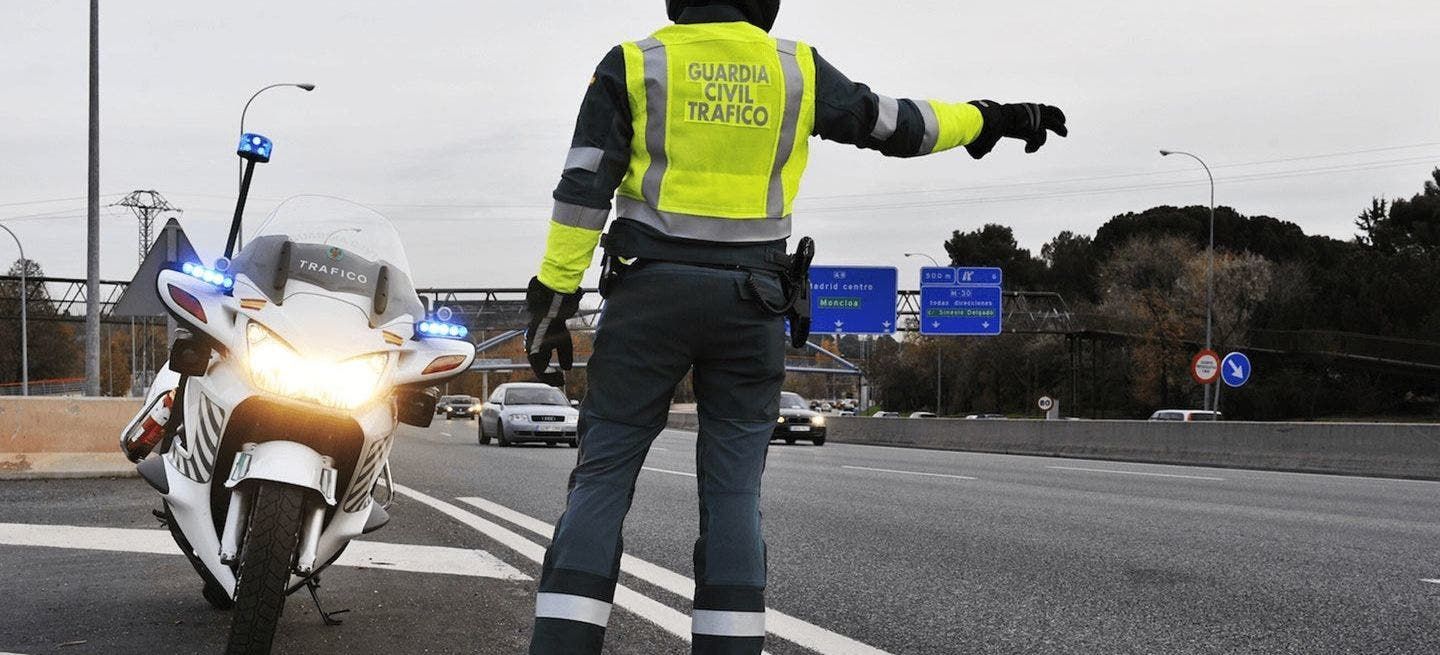Multa Infracciones Mas Comunes 2019 Control Guardia Civil Trafico Motos Multa Infracciones Mas Comunes 2019 Control Guardia Civil Trafico Motos