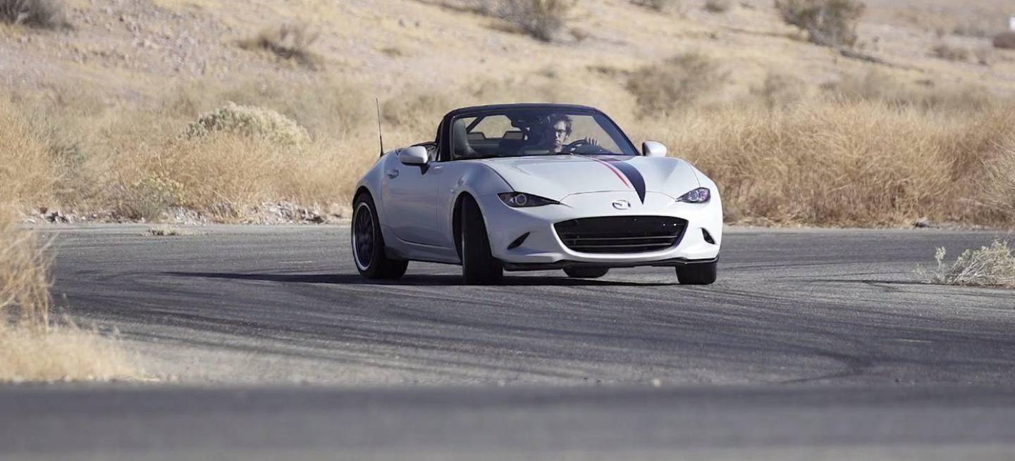 mx-5-flyin-miata-v8