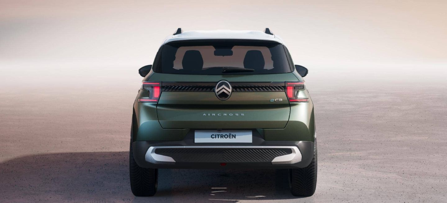new-citroen-ec3-aircross-rear-view-1062107_1440x655c.jpg