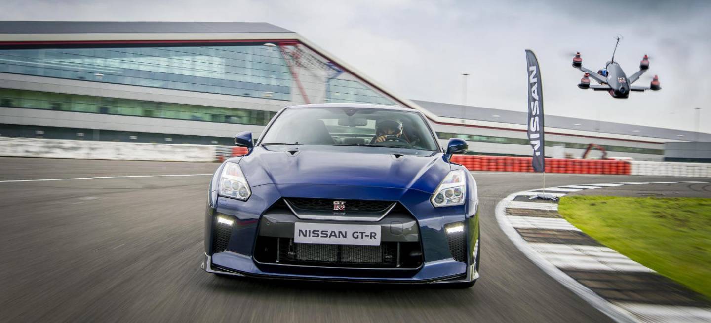 nissan_gt-r_2017_drone_dm_1