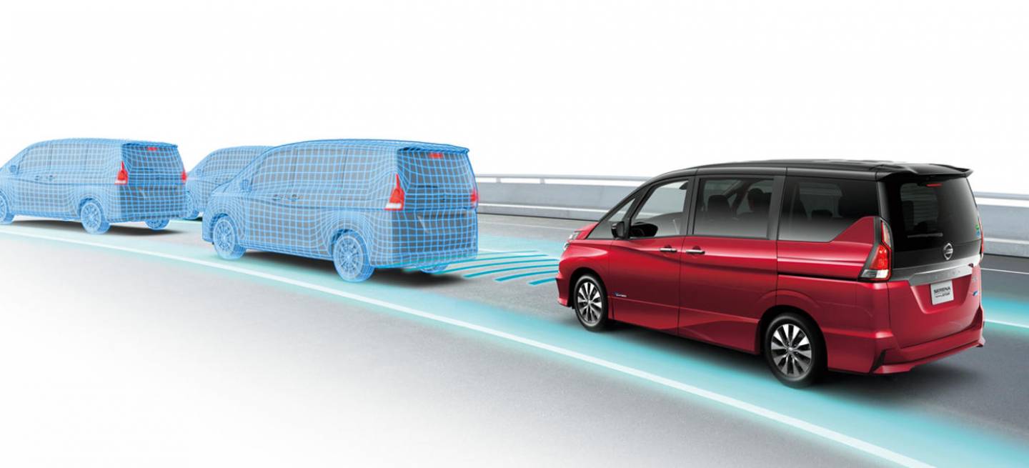 nissan_serena_Pro_pilot_DM_2