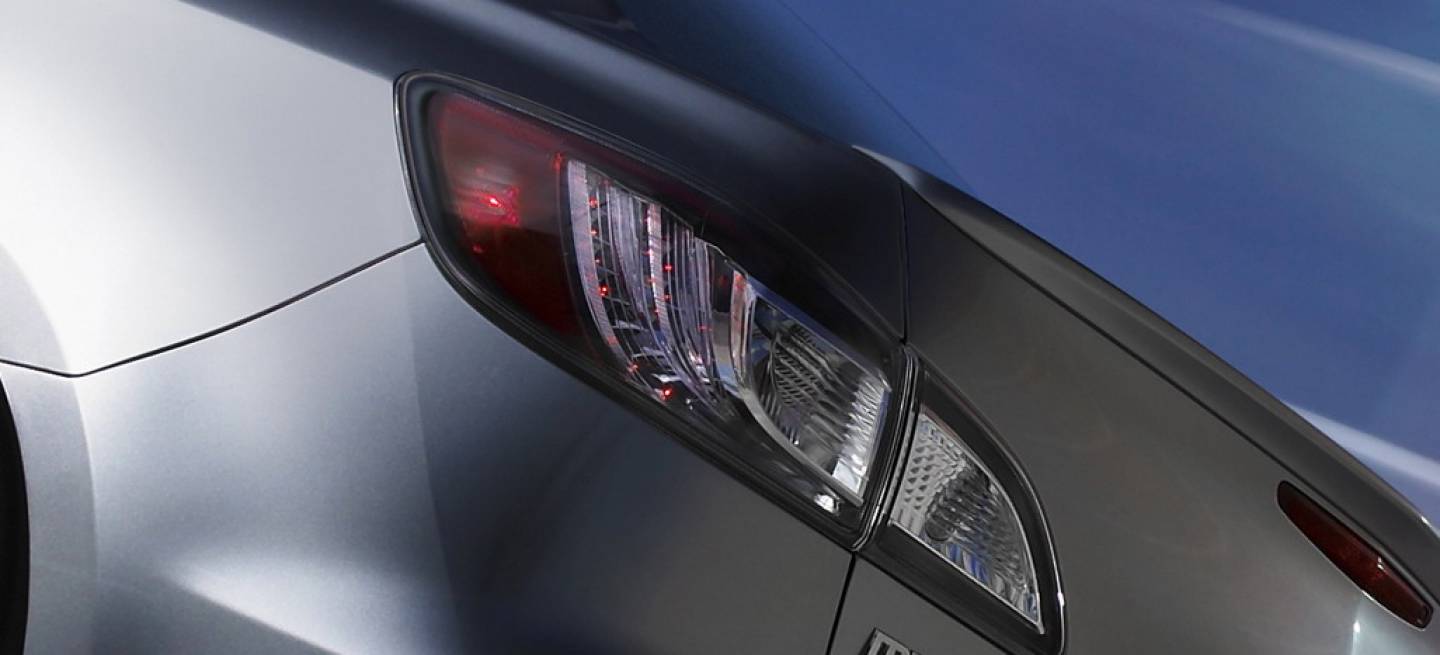 Mazda 3 Sedan 2010