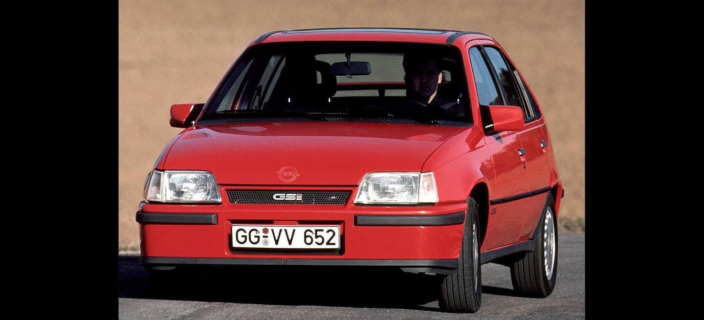 opel-astra-gsi-retorno