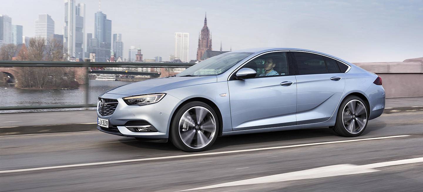 opel-insignia-grand-sport-021