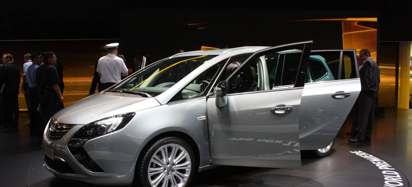 opel-zafira-tourer-frankfurt-1