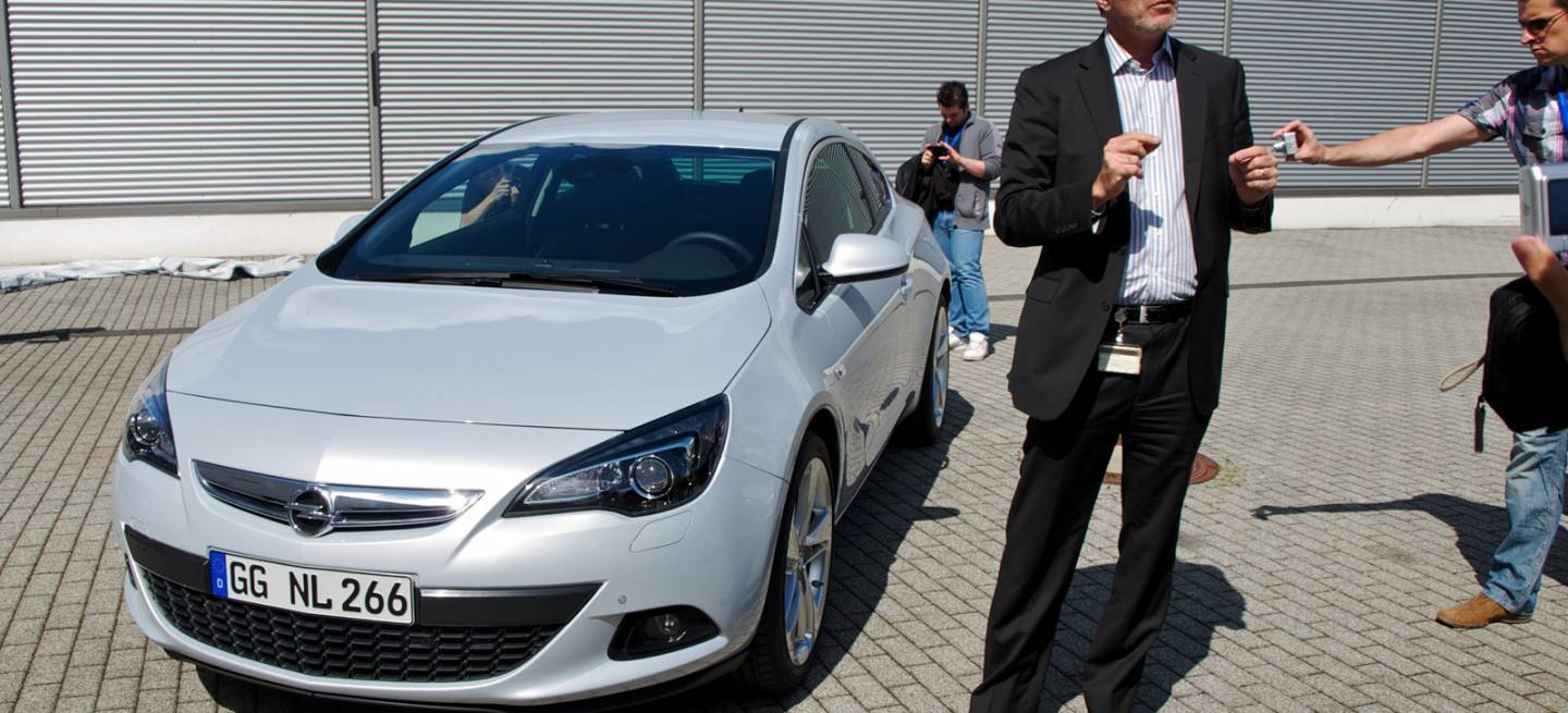 Presentación del Opel Astra GTC en Rüsselsheim